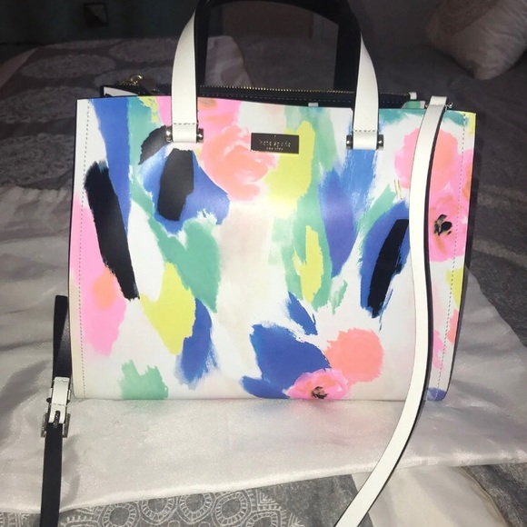 Brand new with tags Kate Spade purse! - Picture 5 of 5